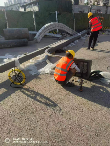 灞桥区港兴路路灯安装现场